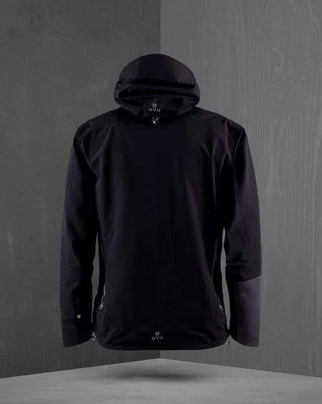 UVU-Cold-Race-Jacket-01-Gear-Patrol-1
