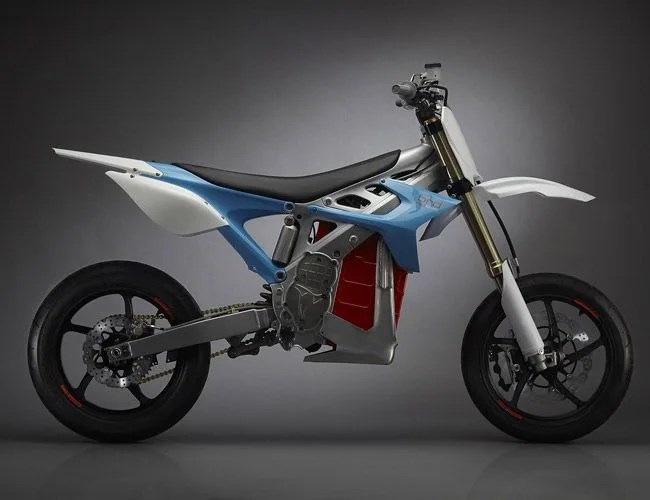brd-redshift-motorcycle-gear-patrol