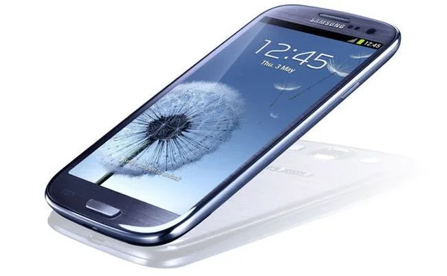 Samsung-Galaxy-SIII-Gear-Patrol-6
