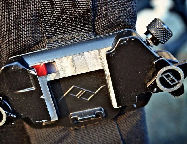 goruck-gr1-one-year-test-peak-design-capture-camera-clip-gear-patrol