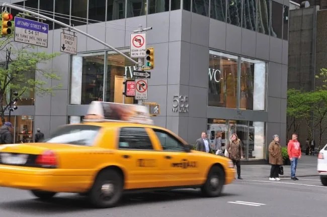 iwc-manhattan-boutique-timekeeping-gear-patrol-5_