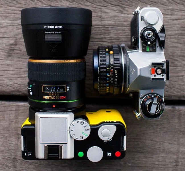 pentax-k-01-me-gear-patrol-design-spotlight-3