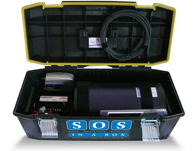 Sun-Flare-Systems-SOS-in-a-Box-Gear-Patrol