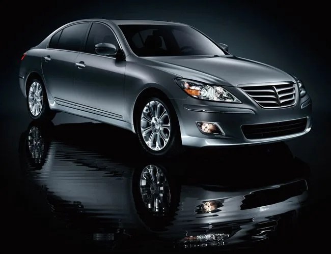 hyundai-genesis-gear-patrol