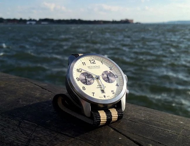 bremont-iphone