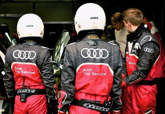Drivers-Standing-Gear-Patrol-BB