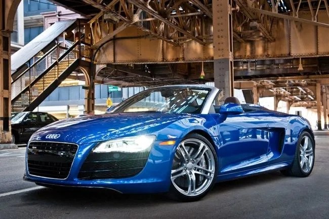 audi-r8-v10-spyder-gear-patrol-8R8