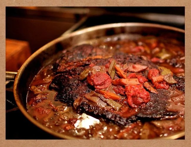 how-to-braise-brisket-gear-patrol-2