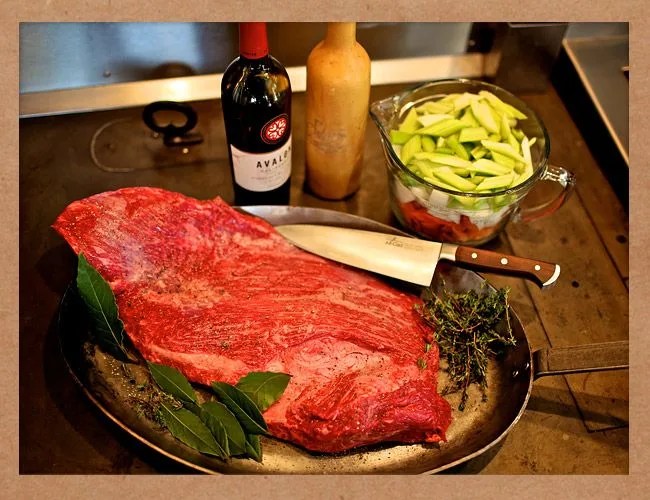 how-to-braise-brisket-ingredients-gear-patrol