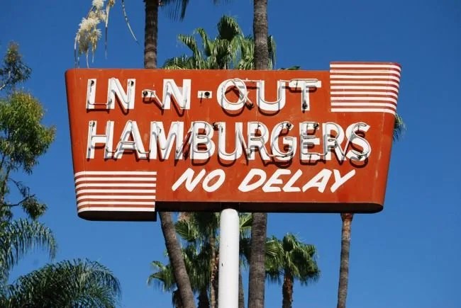 in-n-out-sign_