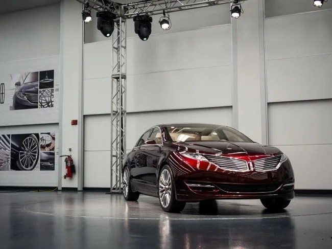 lincoln-mkz-gear-patrol-05