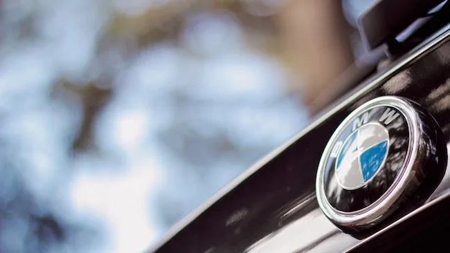 BMW-X5d-Gear-Patrol-Behind-the-Wheel-5