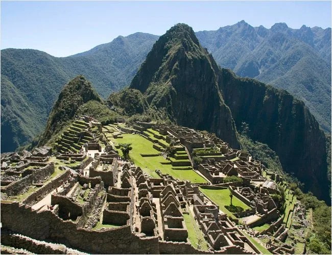 Peru-Mountain-Fitness-Trek-athlete-gift-guide-gear-patrol