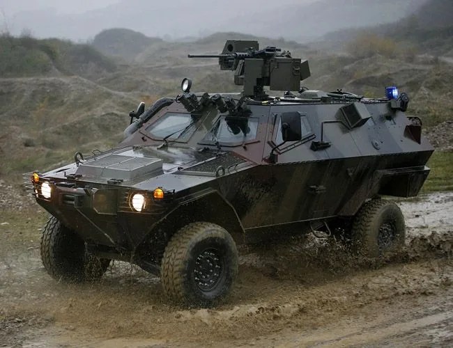 otokar-cobra-gear-patrol