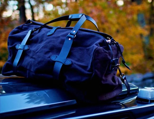 Filson-Medium-Duffle-Bag-Gear-Patrol-Lead