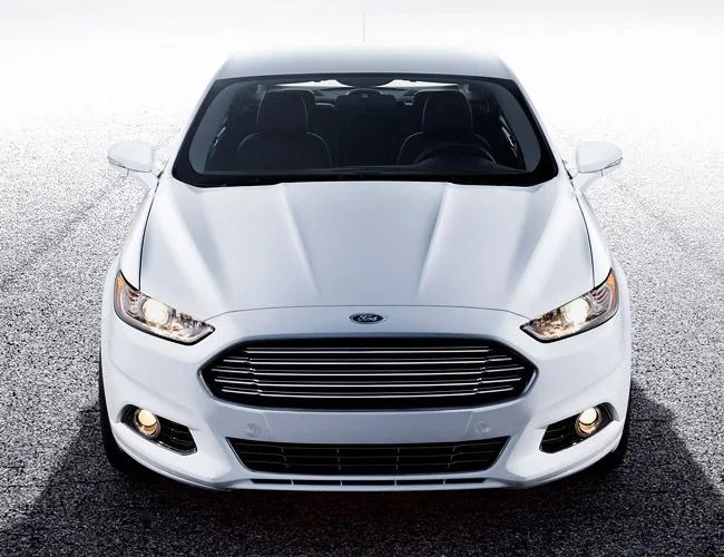 Ford-Fusion-2013-Gear-Patrol