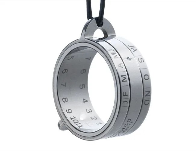 nomos-glashutte-sonnenuhr-gear-patrol