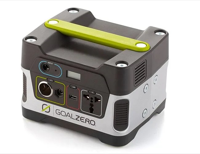Goal-Zero-Yeti-150-gear-patrol