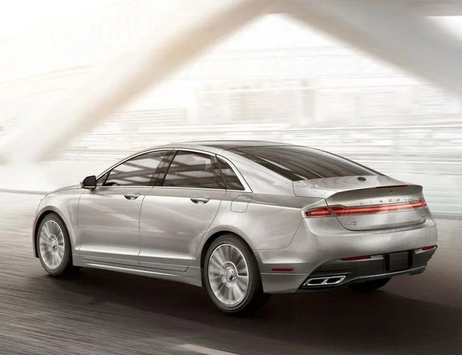 2013-lincoln-mkz-gear-patrol
