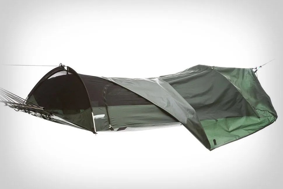 Blue-Ridge-Camping-Hammock-gear-patrol-full