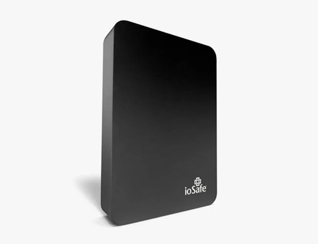 hard-drive-gear-patrol-iosafe
