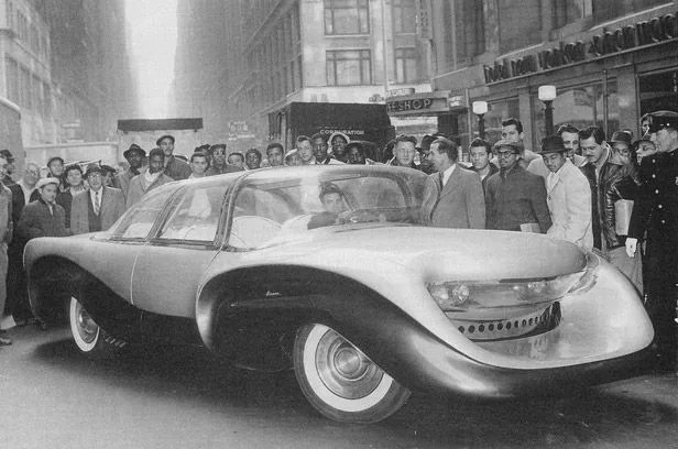 1957-Aurora-Safety-Car-gear-patrol-sidebar
