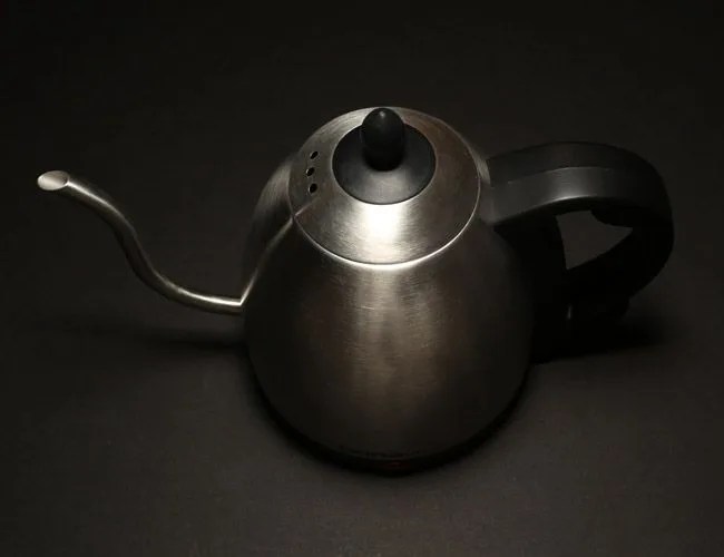 Bonavita-1-0-litre-Electric-Kettle-gear-patrol