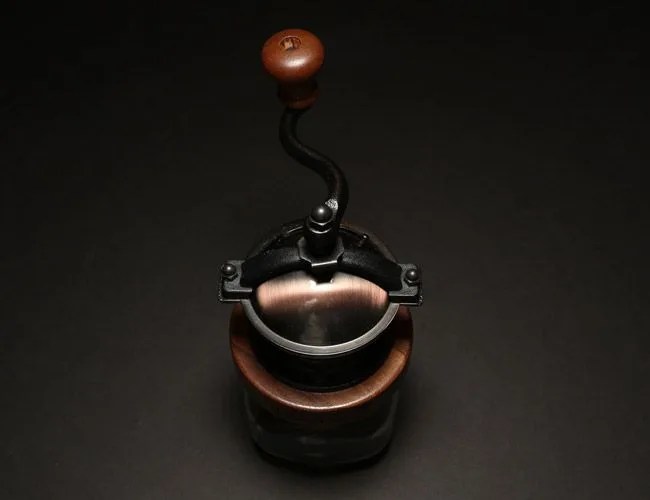 Red-Rooster-Camano-Coffee-Mill-gear-patrol