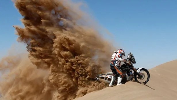 dakar-motorcycle-class-gear-patrol