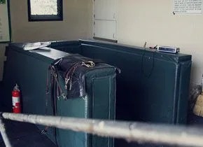 visit-to-keeneland-gear-patrol-teaster-side-bar