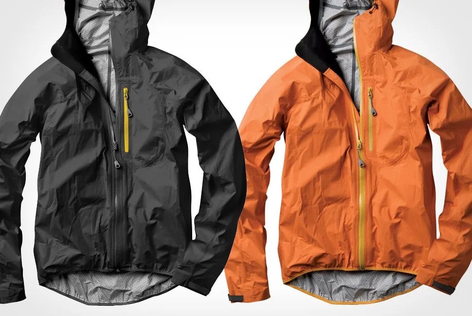westcomb-focus-hoody-gear-patrol-full