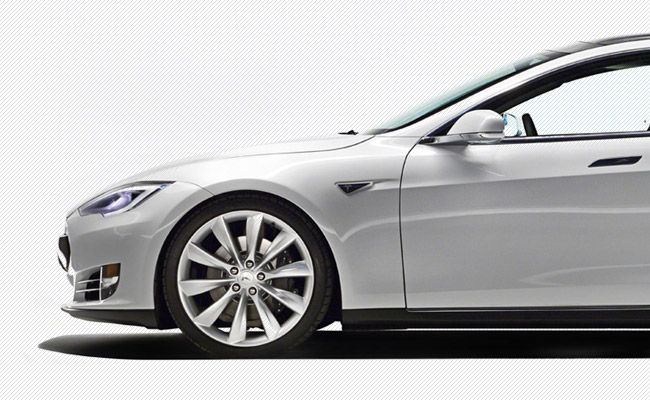 tesla-model-s-best-road-trip-cars-gear-patrol-650px
