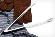 Kalamazoo-Grillmaster-Tongs-Gear-Patrol