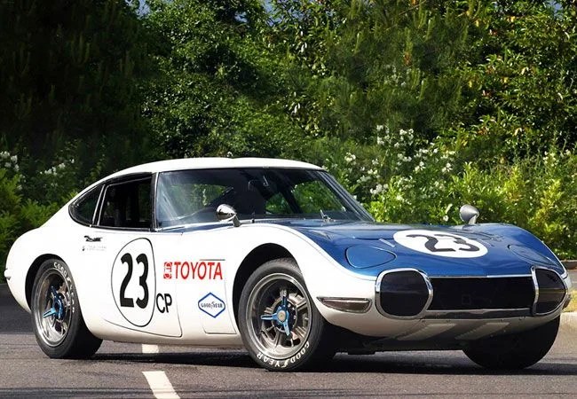 1967-Shelby-Toyota-2000GT-Gear-Patrol-Patina