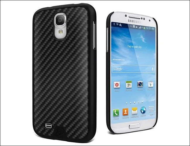 Cygnett-Black-Carbon-Fibre-UrbanShield-Gear-Patrol