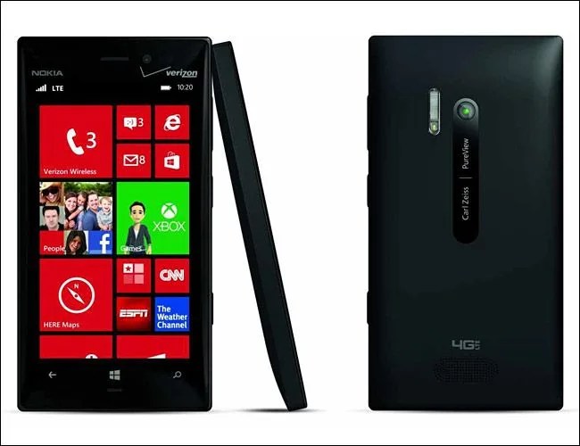 Nokia-Lumia-928-Gear-Patrol