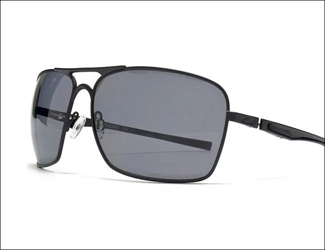 Oakley-Plaintiff-Squared-Polarized-Gear-Patrol