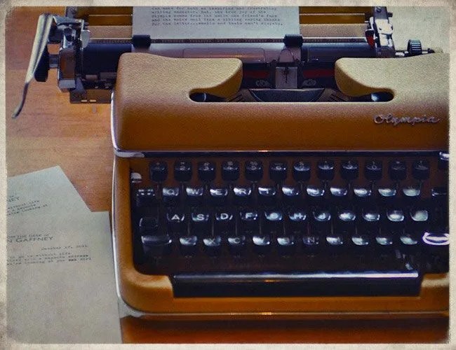 Olympia-Typewriter-Gear-Patrol-LEAD-2