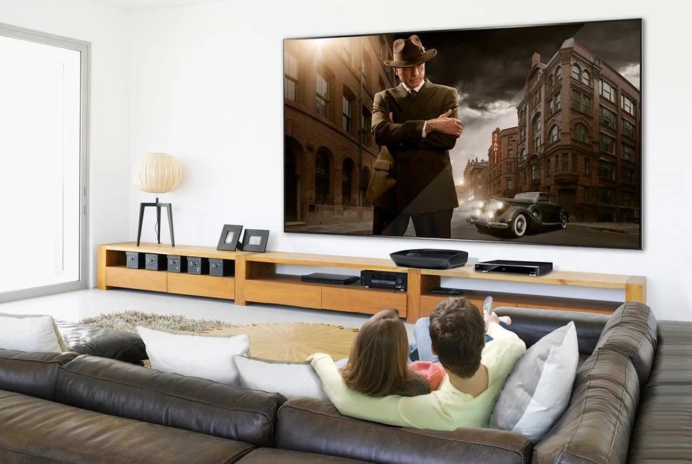LG-Laser-TV-Gear-Patrol-Lead-Full