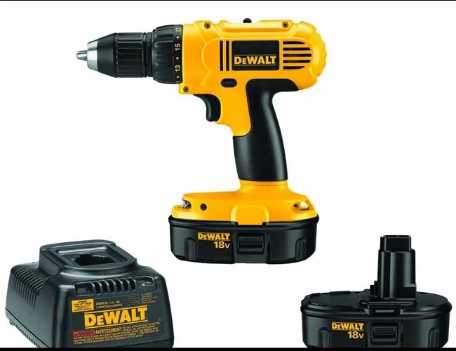 home-auto-mechanic-essentials-drill-gear-patrol-lead-ipad