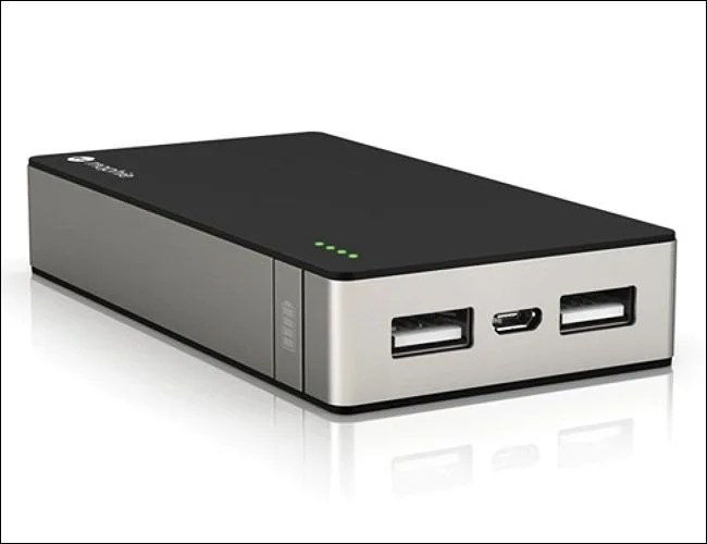 Mophie-Powerstation-Duo-Gear-Patrol