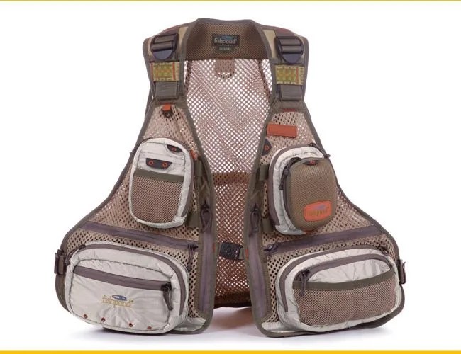 sagebrush-vest-gear-patrol