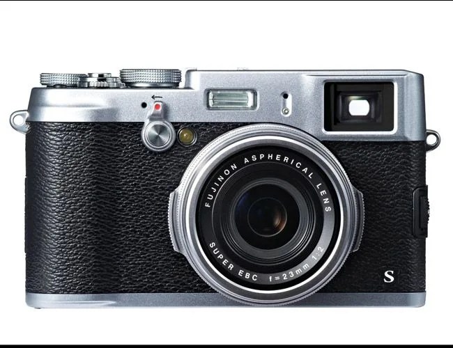 Fujifilm-X100s-Gear-Patrol