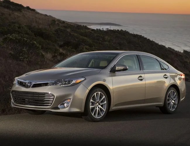 Toyota-Avalon-Gear-Patrol