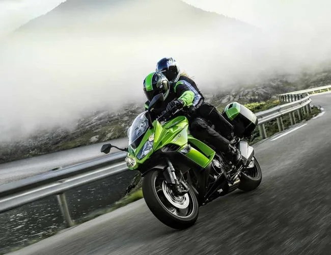 Kawasaki-Ninja-Gear-Patrol