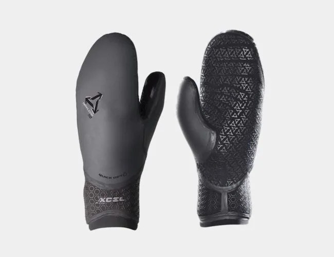 Xcel-7mm-Drylock-Mitten-gear-patrol