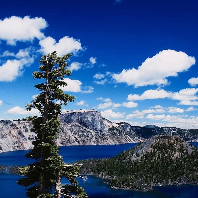 CRATER-LAKE-NATIONAL-PARK