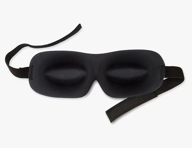 Bucky-40-Blinks-Sleep-Mask-Gear-Patrol