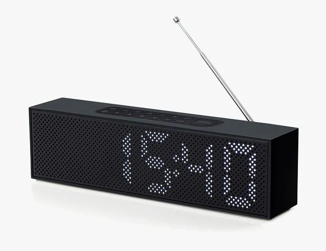 Titan-LED-Clock_Radio-Gear-Patrol