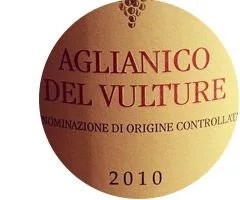 Angelino-Del-Vulture-Gear-Patrol